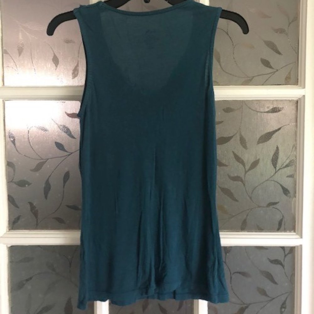 Blue Top - Picture 2 of 2